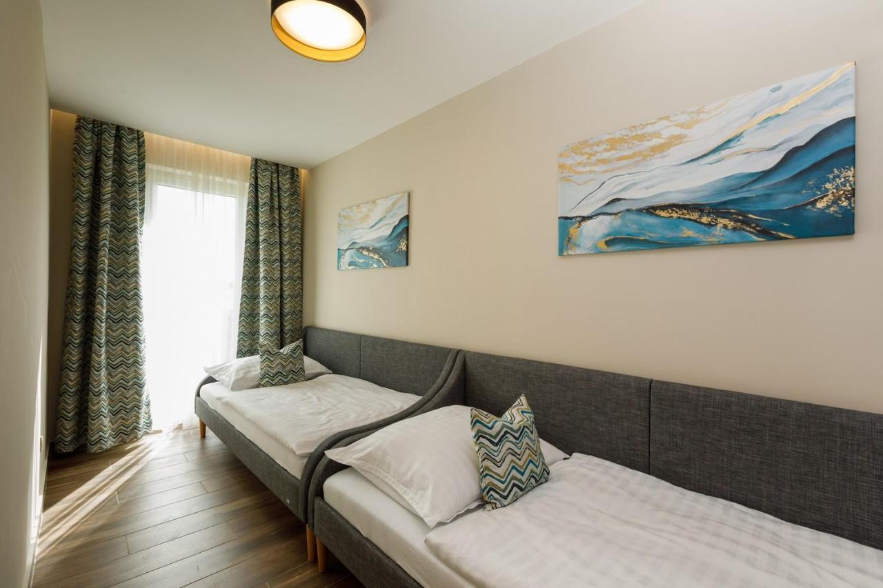 Royal Cafe Apartman Keszthely Eksteriør billede