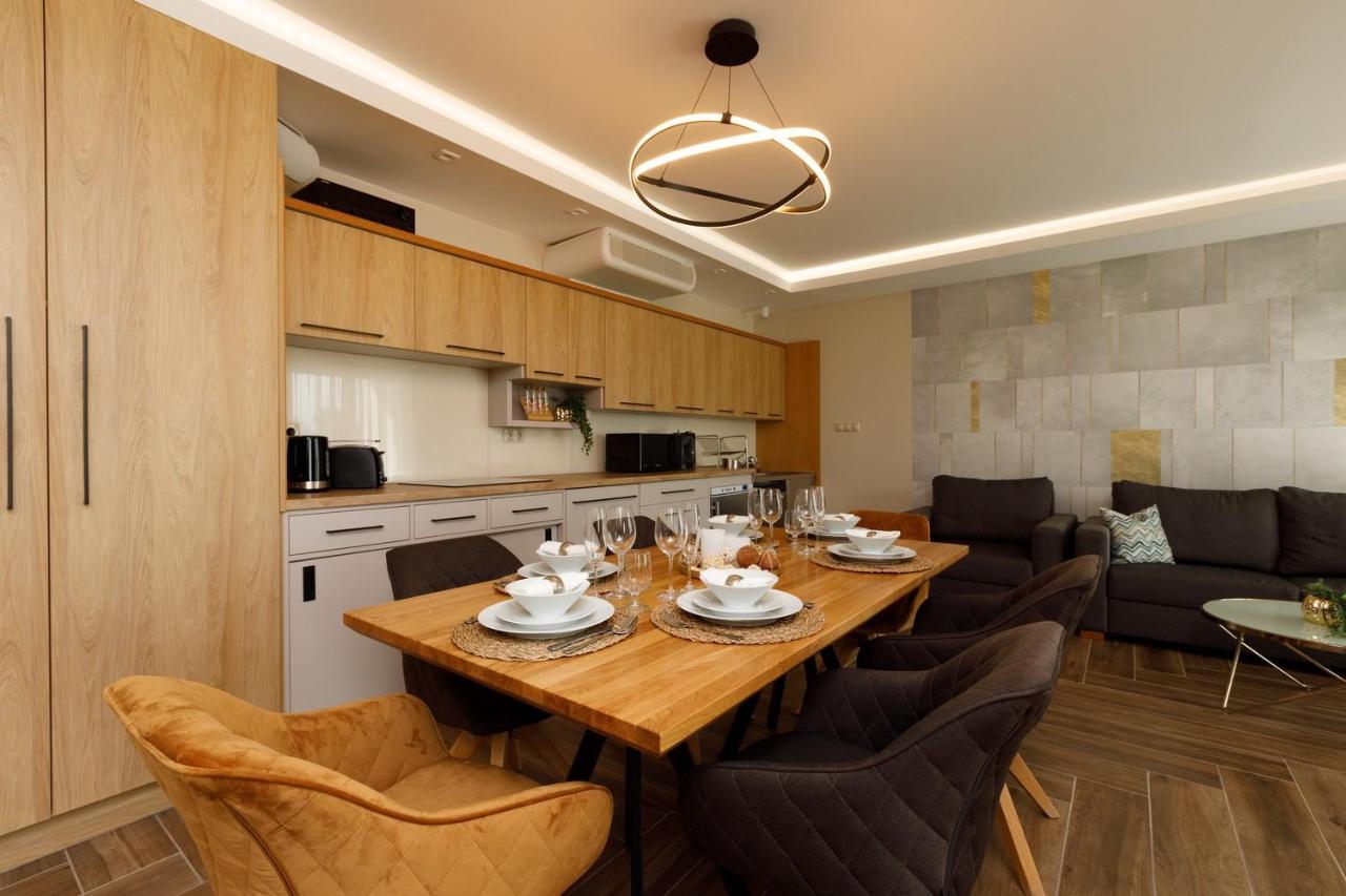 Royal Cafe Apartman Keszthely Eksteriør billede
